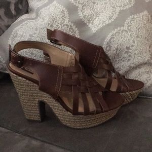 ⚡️R2 Wedge Espadrilles size 6.5